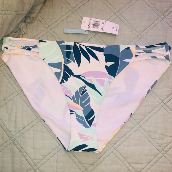 Roxy Other - Roxy bikini bottom (XXL)